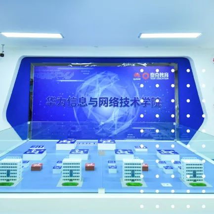 浪潮杯·第十四届中国大学生计算机设计大赛省赛在云南工商学院成功举办